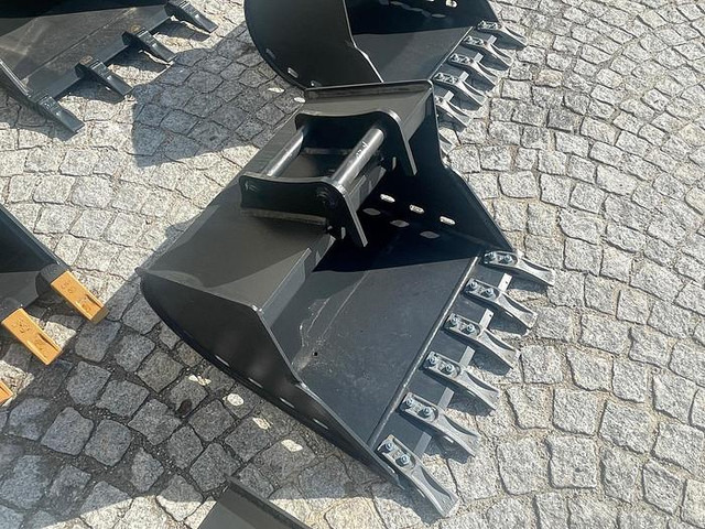 Big Tieflöffel 70 cm mit Martin M03 Aufnahme - بكت: صورة 3 Big Tieflöffel 70 cm mit Martin M03 Aufnahme - بكت: صورة 3