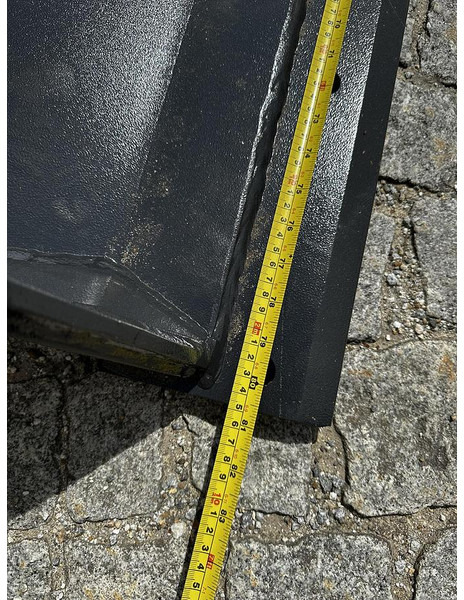 Big Volumenschaufel 200cm mit Liebherr 509 Aufnahme - بكت: صورة 5 Big Volumenschaufel 200cm mit Liebherr 509 Aufnahme - بكت: صورة 5