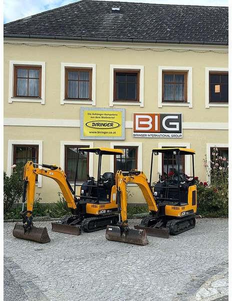 JCB 16C-1 - حفار صغير: صورة 1 JCB 16C-1 - حفار صغير: صورة 1