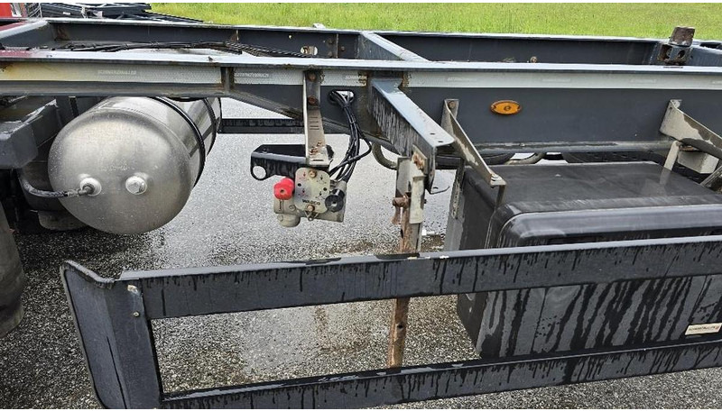 Schwarzmüller AZ S08 Container Lafette - ناقل حاوية/ مقطورة بحاوية: صورة 5 Schwarzmüller AZ S08 Container Lafette - ناقل حاوية/ مقطورة بحاوية: صورة 5