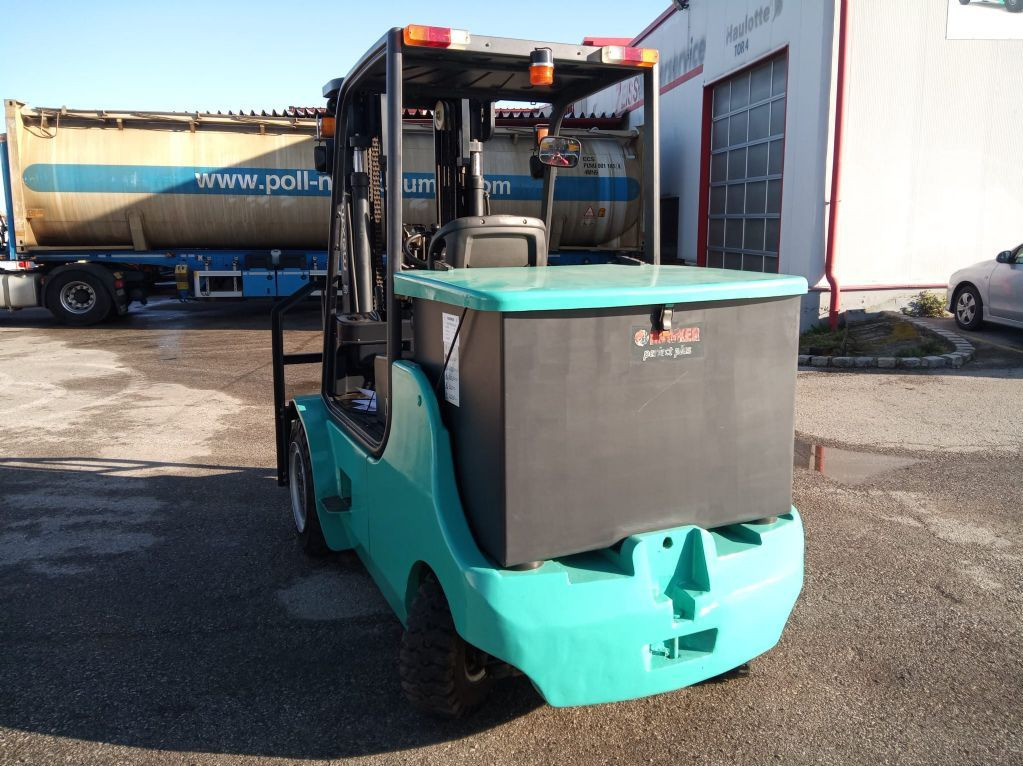 Maximal FB40 -MQJ22 - رافعة شوكية كهربائية: صورة 4 Maximal FB40 -MQJ22 - رافعة شوكية كهربائية: صورة 4