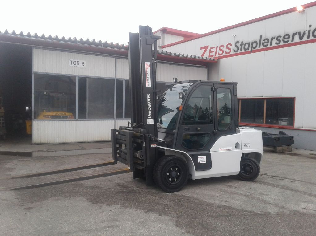 UniCarriers DG1F4A50Q - رافعة شوكية ديزل: صورة 2 UniCarriers DG1F4A50Q - رافعة شوكية ديزل: صورة 2
