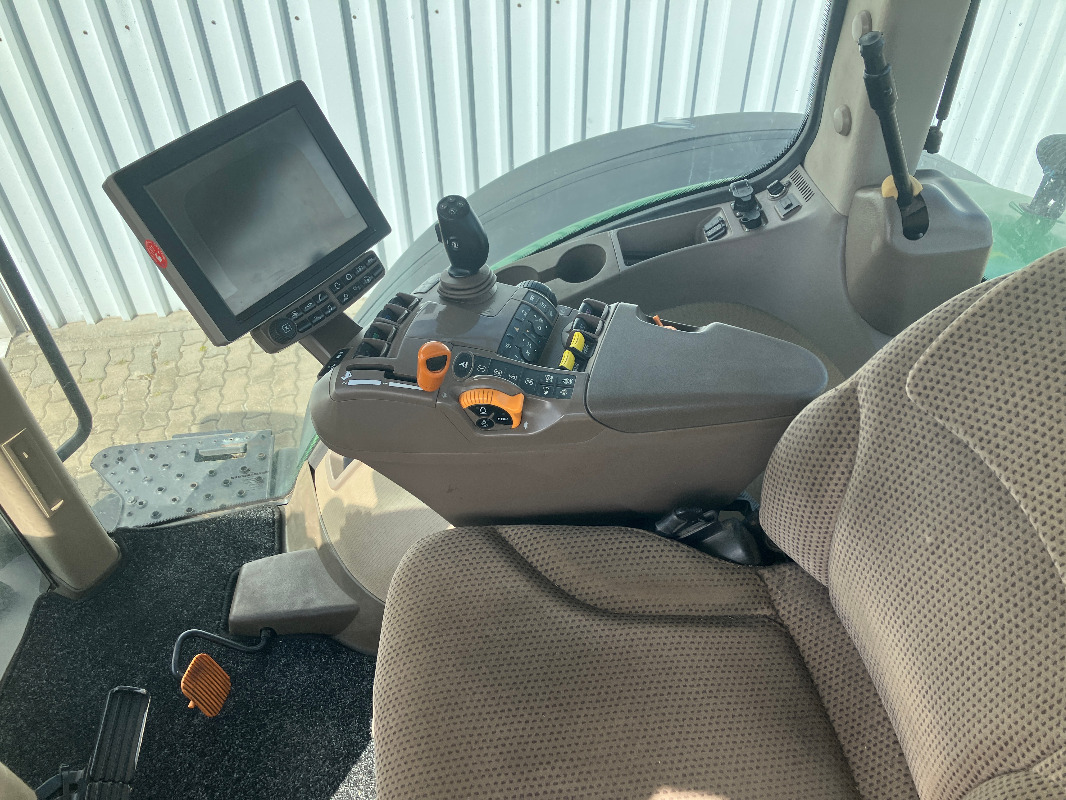 John Deere 7270R - جرار: صورة 2 John Deere 7270R - جرار: صورة 2