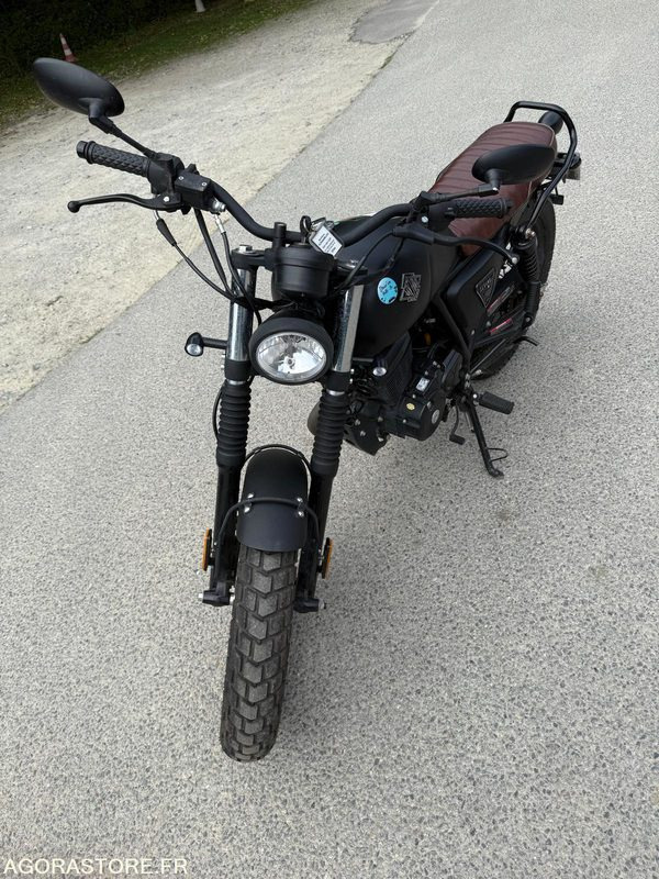 1 Moto 125cc Scrambler AM64 - Archive - دراجة نارية: صورة 3 1 Moto 125cc Scrambler AM64 - Archive - دراجة نارية: صورة 3