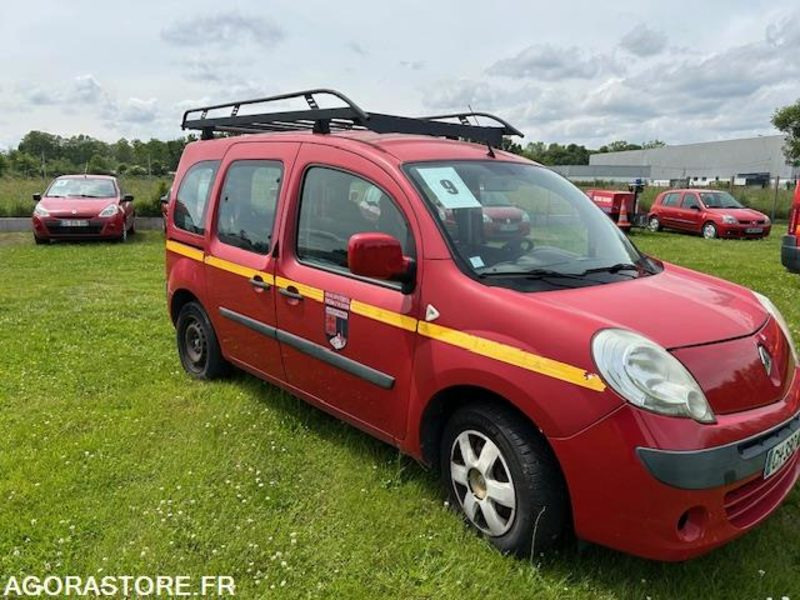 9 / RENAULT KANGOO - VTUL / CH-390-WZ / VL / 13 ans - فان المدمجة: صورة 3 9 / RENAULT KANGOO - VTUL / CH-390-WZ / VL / 13 ans - فان المدمجة: صورة 3