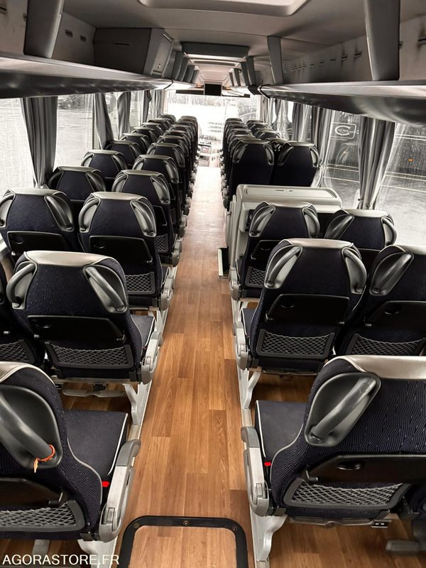 AUTOCAR MAN LIONS COACH R10 / 13M / 53+1+1+WC / 308 703KM - حافلة نقل لمسافات طويلة: صورة 5 AUTOCAR MAN LIONS COACH R10 / 13M / 53+1+1+WC / 308 703KM - حافلة نقل لمسافات طويلة: صورة 5