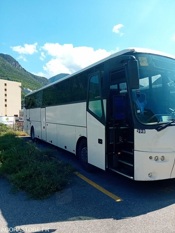 AUTOCARS BOVA FUTURA N°11434/398 MEC2010 523000KM AJ-590-GZ - حافلة نقل لمسافات طويلة: صورة 2 AUTOCARS BOVA FUTURA N°11434/398 MEC2010 523000KM AJ-590-GZ - حافلة نقل لمسافات طويلة: صورة 2