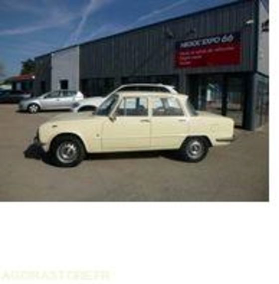 Alfa Romeo Giulia - 1976 - 92500km - COLLECTION - Livret d'origine - سيارة: صورة 3 Alfa Romeo Giulia - 1976 - 92500km - COLLECTION - Livret d'origine - سيارة: صورة 3