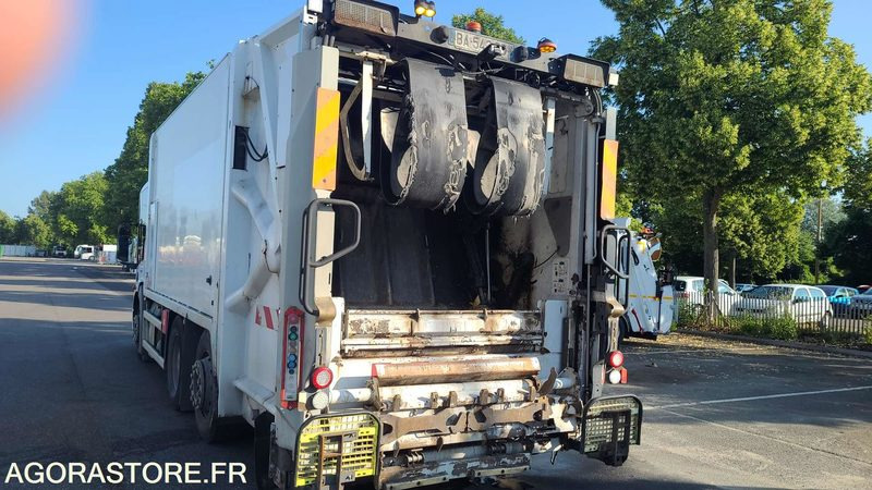 BA 543 PD - MERCEDES ECONIC 2633 - 2010 - 256434KM - شاحنة قمامة: صورة 4 BA 543 PD - MERCEDES ECONIC 2633 - 2010 - 256434KM - شاحنة قمامة: صورة 4