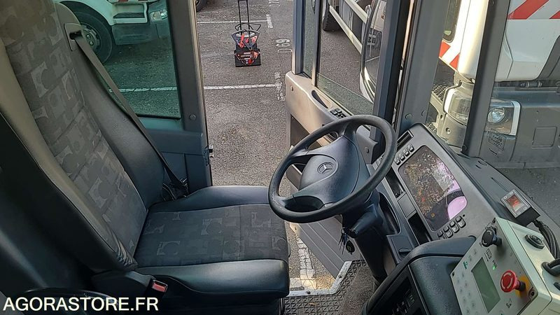 BA 543 PD - MERCEDES ECONIC 2633 - 2010 - 256434KM - شاحنة قمامة: صورة 5 BA 543 PD - MERCEDES ECONIC 2633 - 2010 - 256434KM - شاحنة قمامة: صورة 5