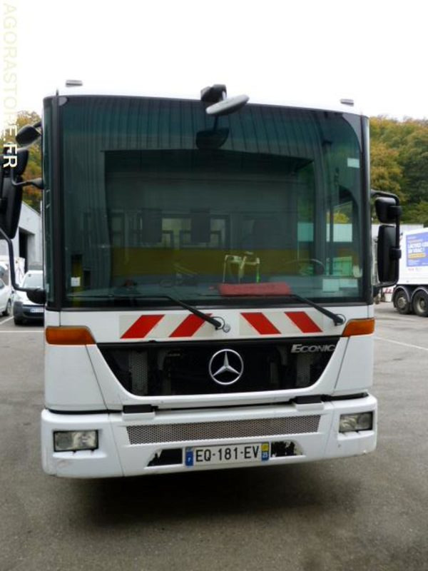 BOM ECONIC MERCEDES CABINE TYPE BUS 2007 4 places 247550kms - شاحنة قمامة: صورة 3 BOM ECONIC MERCEDES CABINE TYPE BUS 2007 4 places 247550kms - شاحنة قمامة: صورة 3