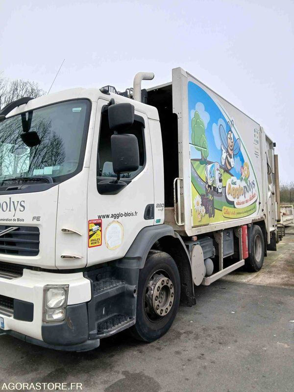 BOM VOLVO 19T - شاحنة قمامة: صورة 2 BOM VOLVO 19T - شاحنة قمامة: صورة 2