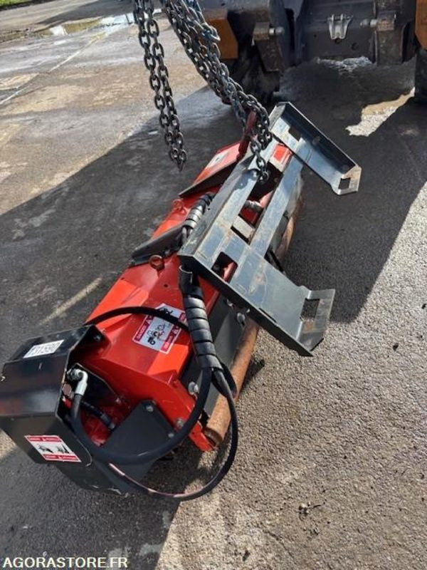 BROYEUR A FLEAU MURATORI MT2015155 2015 155CM POUR SKID - معدات البستنة: صورة 4 BROYEUR A FLEAU MURATORI MT2015155 2015 155CM POUR SKID - معدات البستنة: صورة 4
