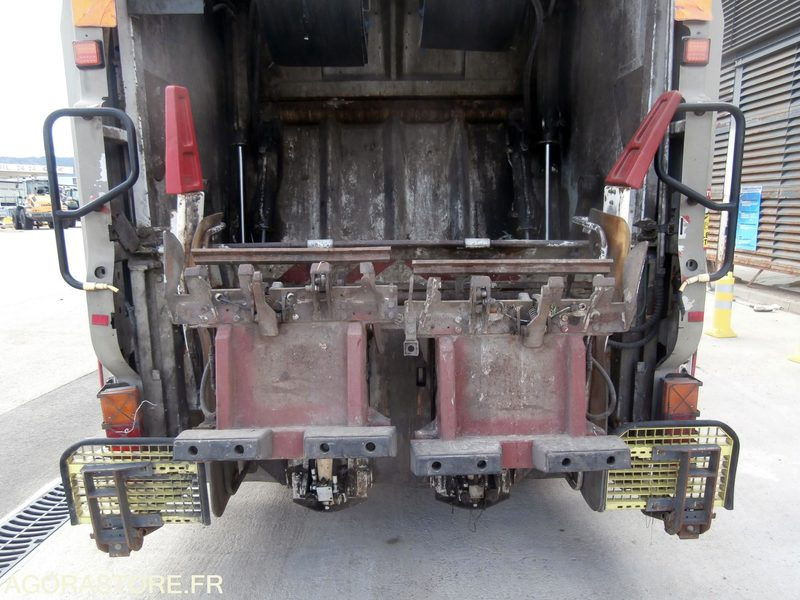 Benne Renault Premium 29HAB2 SEMAT - 2008 - 185600 kms - شاحنة قمامة: صورة 5 Benne Renault Premium 29HAB2 SEMAT - 2008 - 185600 kms - شاحنة قمامة: صورة 5