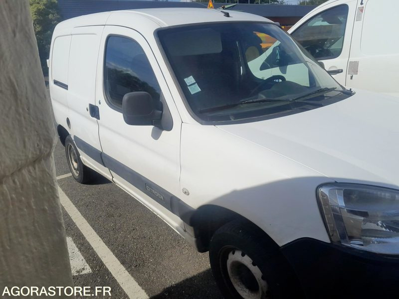 Berlingo Citroën - فان المدمجة: صورة 1 Berlingo Citroën - فان المدمجة: صورة 1