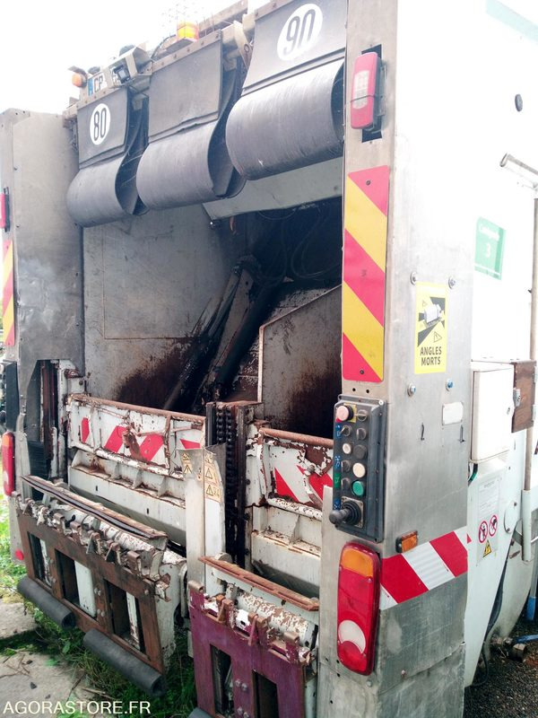 Bom Renault 320DXI - شاحنة قمامة: صورة 5 Bom Renault 320DXI - شاحنة قمامة: صورة 5