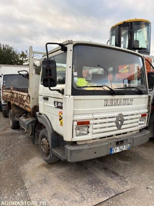 CAMION BENNE RENAULT S135 MIDLINER 1995 204000 KM - شاحنة قلاب: صورة 1 CAMION BENNE RENAULT S135 MIDLINER 1995 204000 KM - شاحنة قلاب: صورة 1