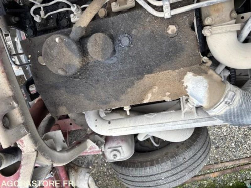 تأجير  CAMION BENNE (TRI-BENNE) RENAULT S120 MIDLINER 1991 221000 KM CAMION BENNE (TRI-BENNE) RENAULT S120 MIDLINER 1991 221000 KM: صورة 19 تأجير  CAMION BENNE (TRI-BENNE) RENAULT S120 MIDLINER 1991 221000 KM CAMION BENNE (TRI-BENNE) RENAULT S120 MIDLINER 1991 221000 KM: صورة 19