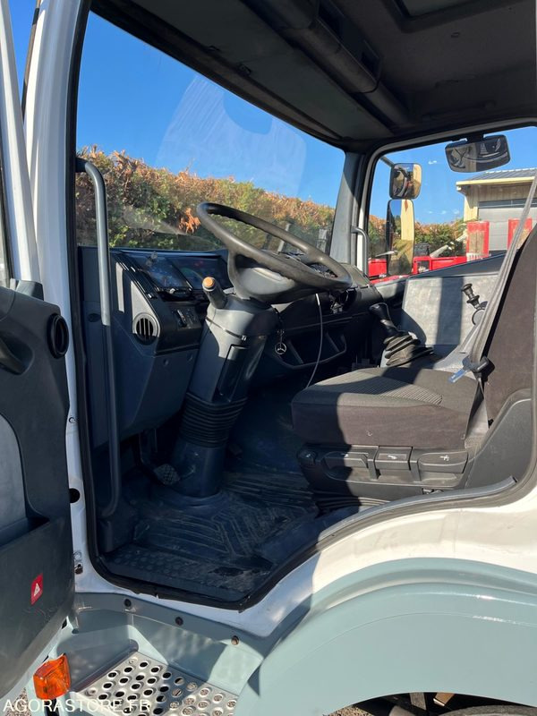 CAMION PLATEAU MERCEDES 15T - 2000 - شاحنات مسطحة, شاحنة كرين: صورة 4 CAMION PLATEAU MERCEDES 15T - 2000 - شاحنات مسطحة, شاحنة كرين: صورة 4