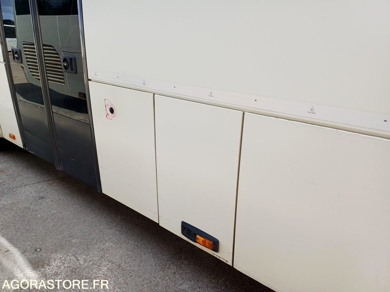CAR IRISBUS RECREO - PARC 18734 - MEC 05/2010 -425000Km / AS-671-WX - حافلة مدرسية: صورة 3 CAR IRISBUS RECREO - PARC 18734 - MEC 05/2010 -425000Km / AS-671-WX - حافلة مدرسية: صورة 3