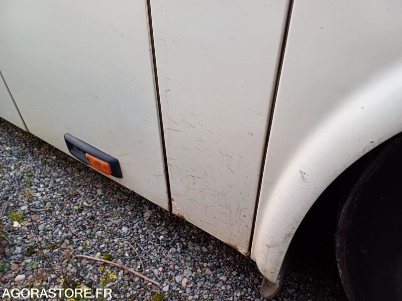 CAR IVECO ARWAY - N°16815 - MEC 2010 522000KM AT107SK - حافلة مدرسية: صورة 3 CAR IVECO ARWAY - N°16815 - MEC 2010 522000KM AT107SK - حافلة مدرسية: صورة 3