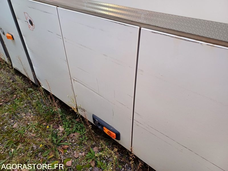 CAR IVECO ARWAY - PARC 16814 - MEC2010 497000KM AT933SJ - حافلة مدرسية: صورة 3 CAR IVECO ARWAY - PARC 16814 - MEC2010 497000KM AT933SJ - حافلة مدرسية: صورة 3