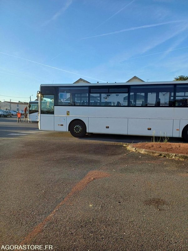 CAR - MERCEDES INTOURO - 13665(4090) - MEC 2009 478466KM AC-410-DG - حافلة: صورة 5 CAR - MERCEDES INTOURO - 13665(4090) - MEC 2009 478466KM AC-410-DG - حافلة: صورة 5