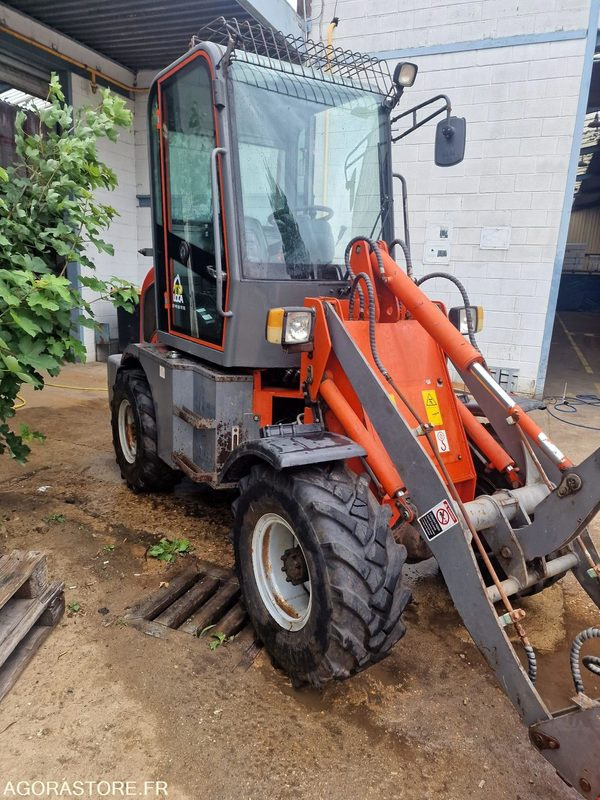 CHARGEUSE SUR PNEUS EVERUN ER08 EASY DIESEL 24CV - 2017 - 580 heures - اللودر: صورة 2 CHARGEUSE SUR PNEUS EVERUN ER08 EASY DIESEL 24CV - 2017 - 580 heures - اللودر: صورة 2
