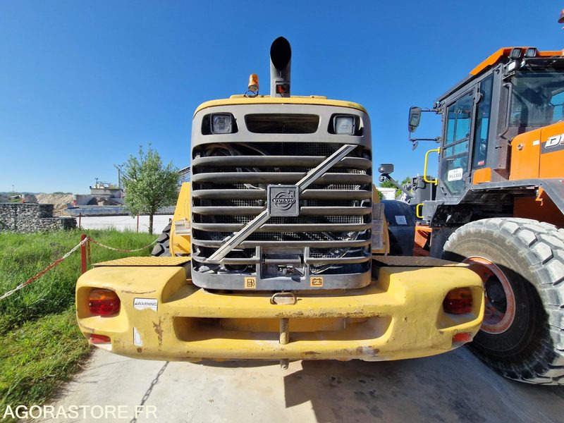 اللودر CHARGEUSE VOLVO L60E - 2005 / 6 670 HEURES: صورة 18