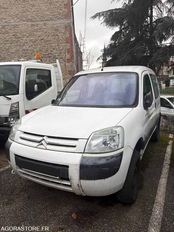 CITROEN BERLINGO 4X4 - فان المدمجة: صورة 1 CITROEN BERLINGO 4X4 - فان المدمجة: صورة 1