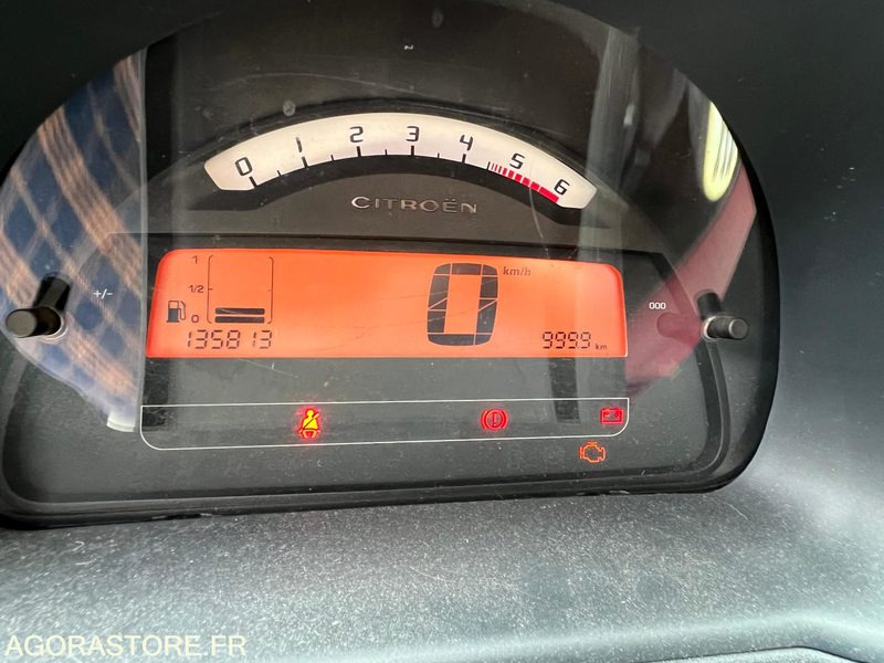 CITROEN C3 BLANCHE - BF400AQ - سيارة: صورة 3 CITROEN C3 BLANCHE - BF400AQ - سيارة: صورة 3