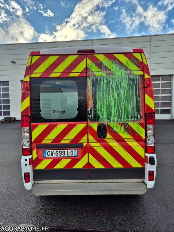 CITROEN JUMPER CW-599-LQ - سيارة إسعاف: صورة 3 CITROEN JUMPER CW-599-LQ - سيارة إسعاف: صورة 3