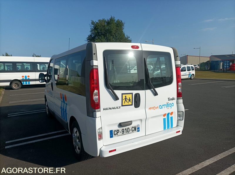 CP-910-CW - Roulant - RENAULT TRAFIC - VP - 9 Places - 308 000 Kms - حافلة صغيرة, ميكروباص: صورة 4 CP-910-CW - Roulant - RENAULT TRAFIC - VP - 9 Places - 308 000 Kms - حافلة صغيرة, ميكروباص: صورة 4