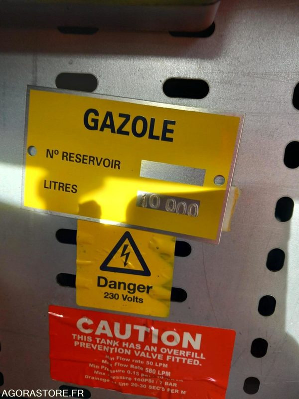 CUVE CARBURANT TUFFA GASOIL10000 L - أدوات ومعدات: صورة 4 CUVE CARBURANT TUFFA GASOIL10000 L - أدوات ومعدات: صورة 4