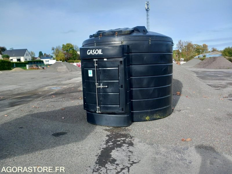 CUVE CARBURANT TUFFA GASOIL10000 L - أدوات ومعدات: صورة 1 CUVE CARBURANT TUFFA GASOIL10000 L - أدوات ومعدات: صورة 1