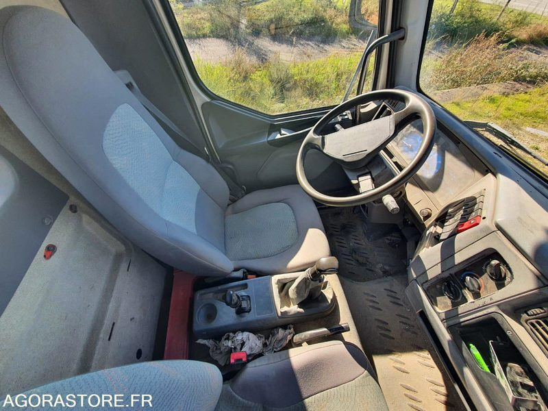 Camion Benne Renault Midlum -2005 - 10T - 250000km - شاحنة قلاب: صورة 4 Camion Benne Renault Midlum -2005 - 10T - 250000km - شاحنة قلاب: صورة 4