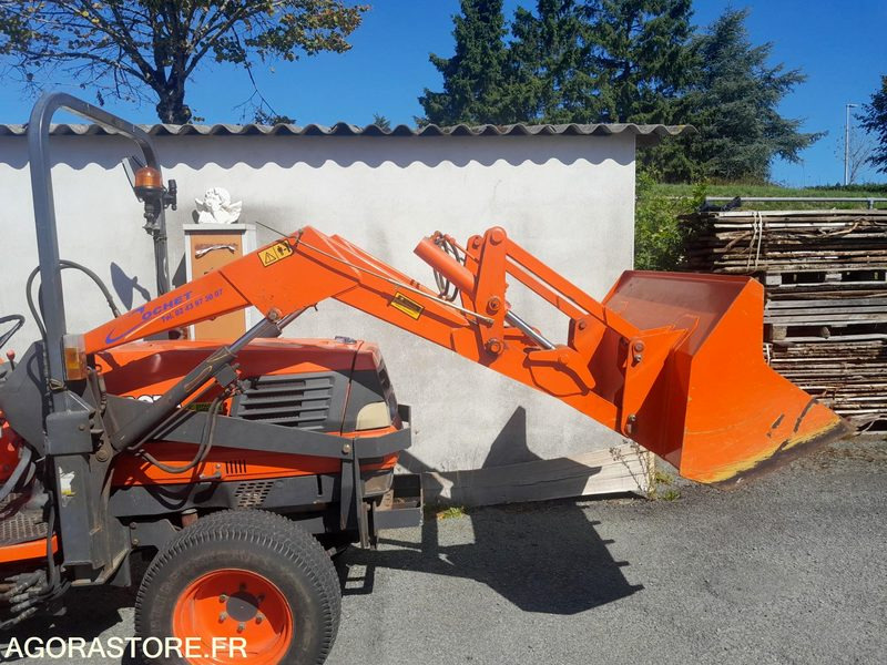 Chargeur frontal - معدات البستنة: صورة 2 Chargeur frontal - معدات البستنة: صورة 2