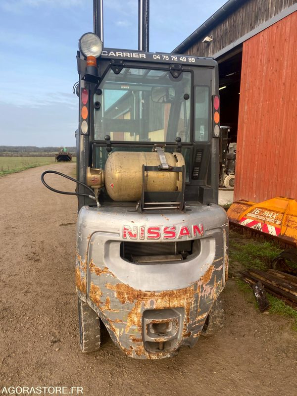 Chariot élévateur GAZ NISSAN 1.8T - رافعة شوكية تعمل بالغاز: صورة 5 Chariot élévateur GAZ NISSAN 1.8T - رافعة شوكية تعمل بالغاز: صورة 5