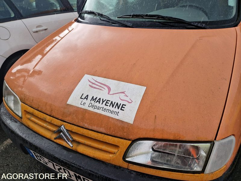 Citroën Berlingo- 128088 -2002- BS720MD - فان المدمجة: صورة 3 Citroën Berlingo- 128088 -2002- BS720MD - فان المدمجة: صورة 3