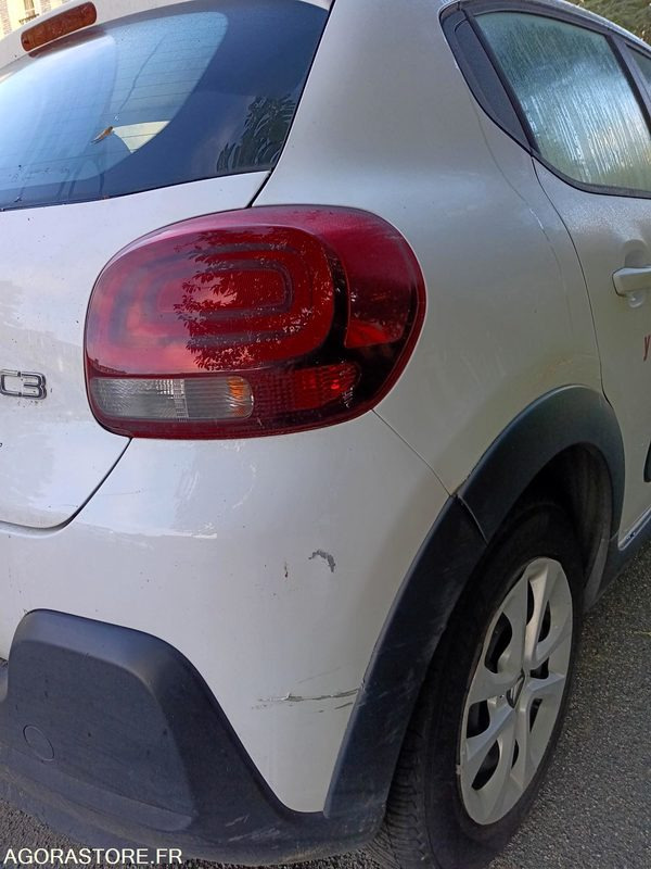 Citroën C3 - 82 ch 33 812 kms - سيارة: صورة 5 Citroën C3 - 82 ch 33 812 kms - سيارة: صورة 5