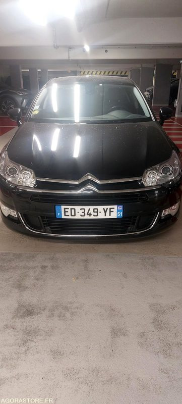 Citroën C5 2.0 Bleuhdi - 2016 - 191232kms - سيارة: صورة 2 Citroën C5 2.0 Bleuhdi - 2016 - 191232kms - سيارة: صورة 2