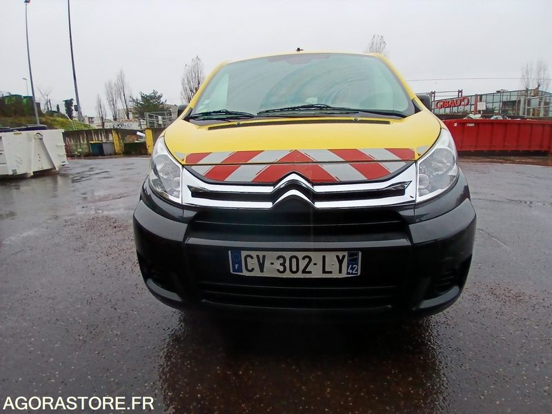 Citroën Jumpy - 2013 - 223009kms - CV302LY - فان المدمجة: صورة 2 Citroën Jumpy - 2013 - 223009kms - CV302LY - فان المدمجة: صورة 2