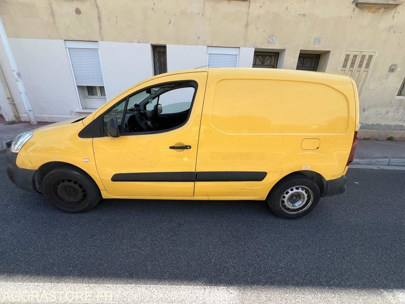 سيارة Citroen berlingo - 2016 - 76000km: صورة 7