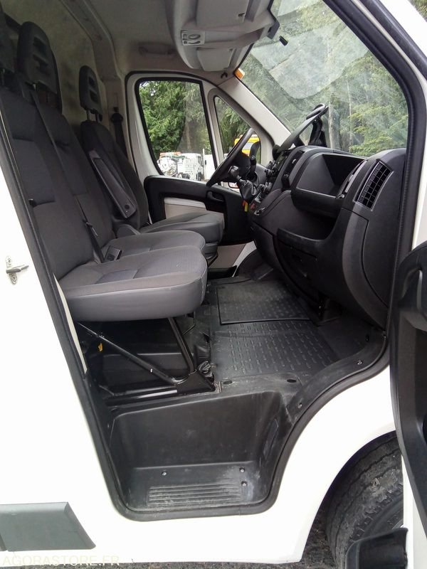 Citroen jumper 2,2 HDi 100 l1h1 77540 kms garanties HS Non ROULANT - فان: صورة 2 Citroen jumper 2,2 HDi 100 l1h1 77540 kms garanties HS Non ROULANT - فان: صورة 2