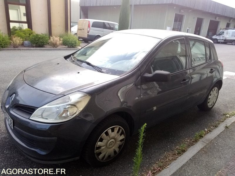 Clio 1.5 dci 1er main du 10.07.2007 131100kms type MRE5222EF558 - سيارة: صورة 1 Clio 1.5 dci 1er main du 10.07.2007 131100kms type MRE5222EF558 - سيارة: صورة 1