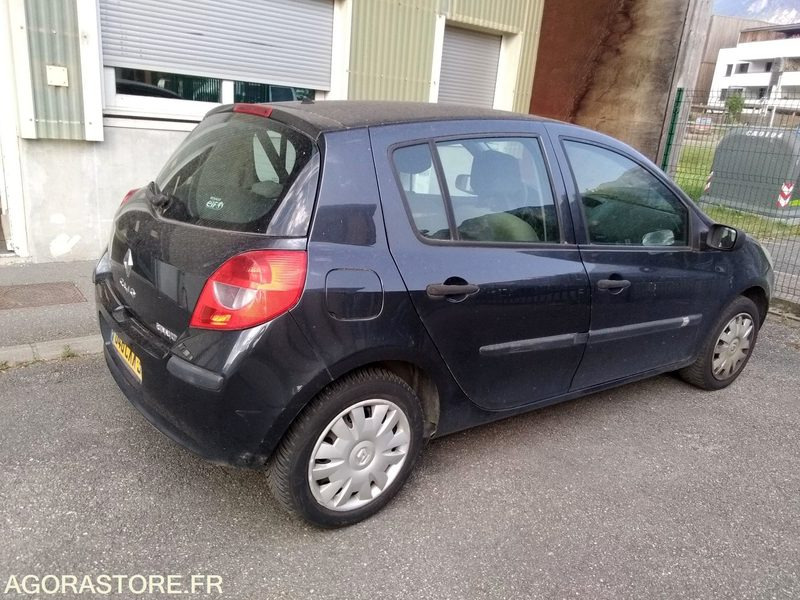 Clio 1.5 dci 1er main du 10.07.2007 131100kms type MRE5222EF558 - سيارة: صورة 2 Clio 1.5 dci 1er main du 10.07.2007 131100kms type MRE5222EF558 - سيارة: صورة 2