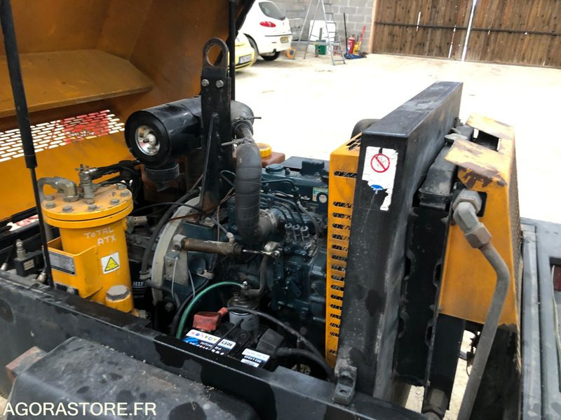 Compresseur à vis INGERSOLL RAND - 2m3 - ضاغط هوائي: صورة 3 Compresseur à vis INGERSOLL RAND - 2m3 - ضاغط هوائي: صورة 3