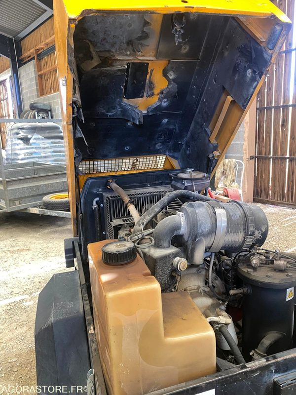 Compresseur de chantier 3.3m3 DOOSAN 7/31 - INGERSOLL RAND - ضاغط هوائي: صورة 5 Compresseur de chantier 3.3m3 DOOSAN 7/31 - INGERSOLL RAND - ضاغط هوائي: صورة 5
