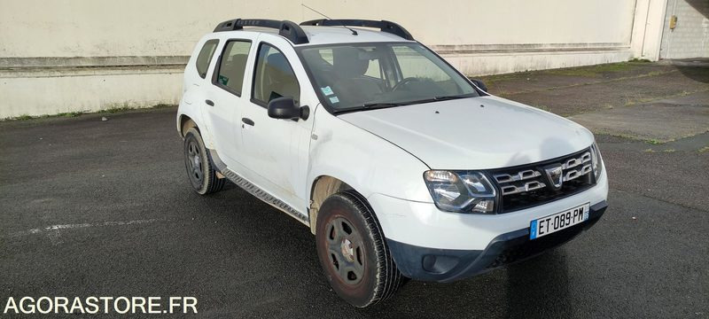 DACIA DUSTER - سيارة: صورة 2 DACIA DUSTER - سيارة: صورة 2