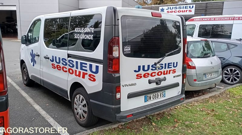 DW-069-VS - Non Roulant - OPEL VIVARO - VASP - 328 164 Kms - سيارة إسعاف: صورة 3 DW-069-VS - Non Roulant - OPEL VIVARO - VASP - 328 164 Kms - سيارة إسعاف: صورة 3
